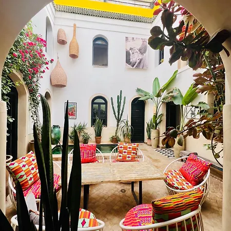 Riad Prive, 5 Suites Et Piscine Marrakesh Exterior photo