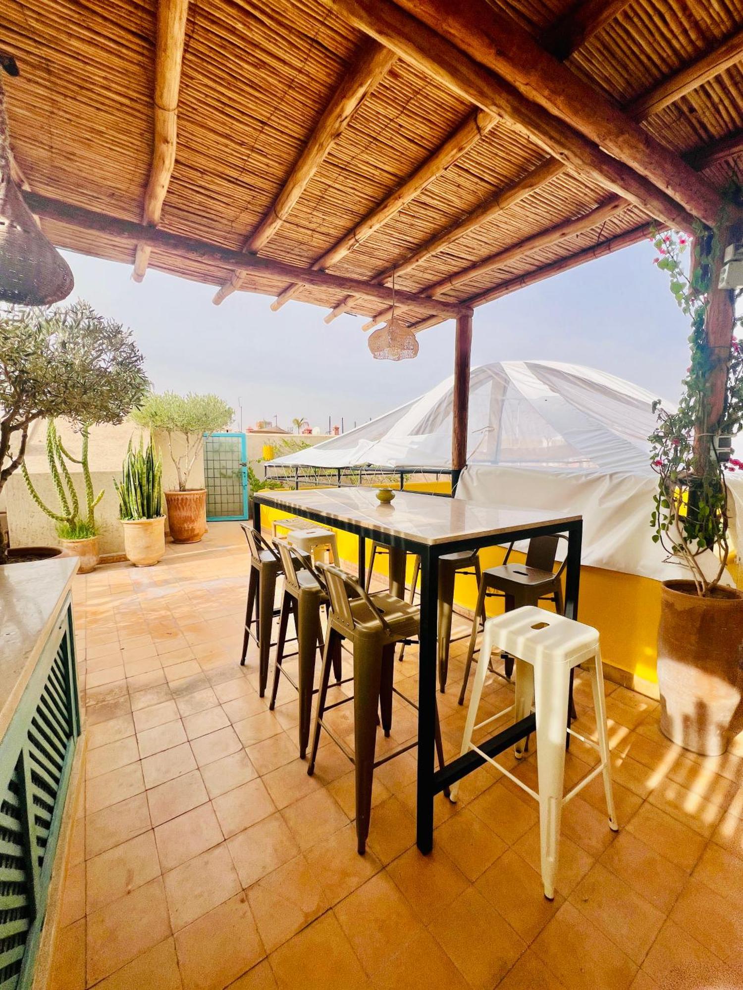Prive, 5 Et Piscine بيت للعطل